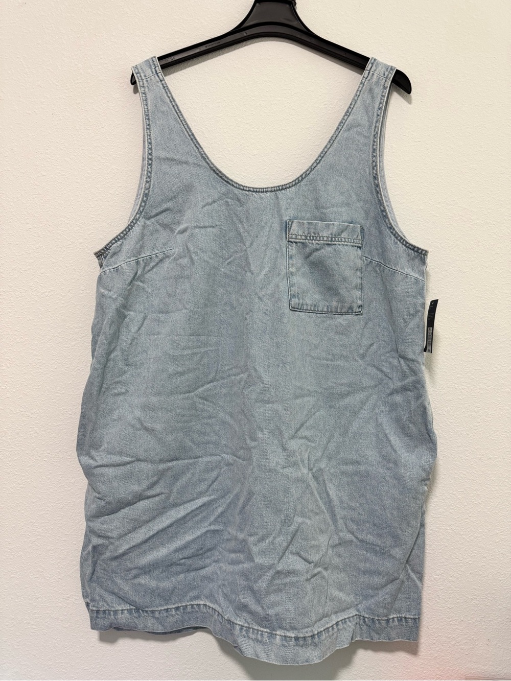 Universal Thread Women’s XXL light wash color Sleeveless Denim Shift Dress NWT